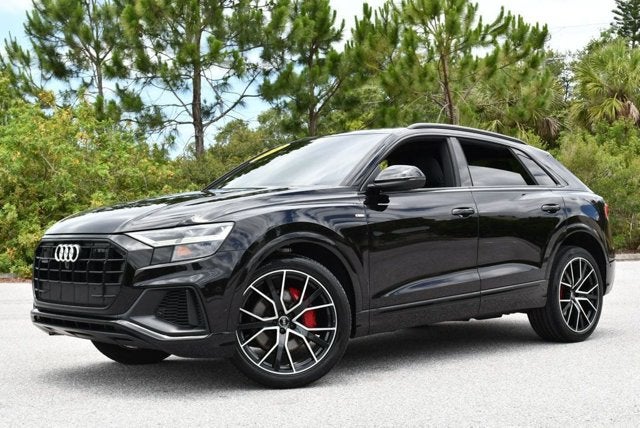 2020 Audi Q8 Premium Plus 55 TFSI quattro W/ S Line Plus Package