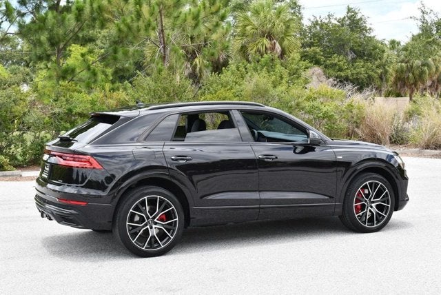 2020 Audi Q8 Premium Plus 55 TFSI quattro W/ S Line Plus Package