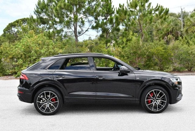 2020 Audi Q8 Premium Plus 55 TFSI quattro W/ S Line Plus Package