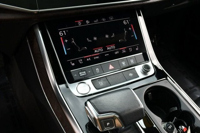 2020 Audi Q8 Premium Plus 55 TFSI quattro W/ S Line Plus Package