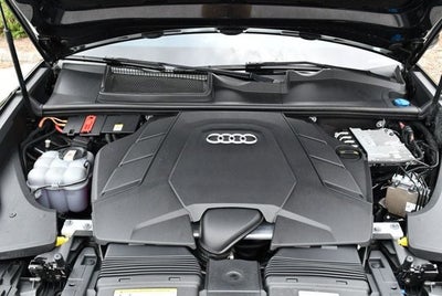 2020 Audi Q8 Premium Plus 55 TFSI quattro W/ S Line Plus Package
