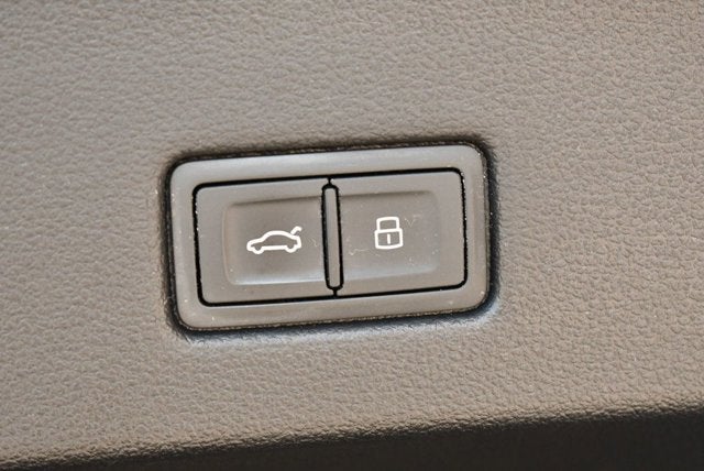 2019 Audi A7 Prestige 55 TFSI quattro W/Navigation & Head Up Display