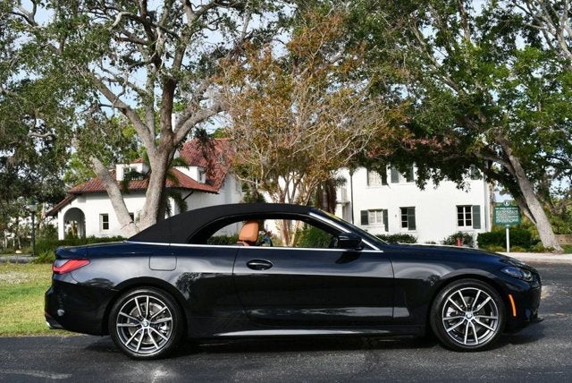 2022 BMW 4 Series 430i Convertible W/Convenience Package