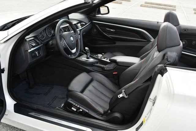 2016 BMW 4 Series 435i RWD Convertible W/Technology & Driver Assistance Packages