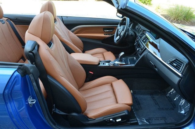 2016 BMW 4 Series 428i Convertible W/M Sport, Technology and Premium Packages