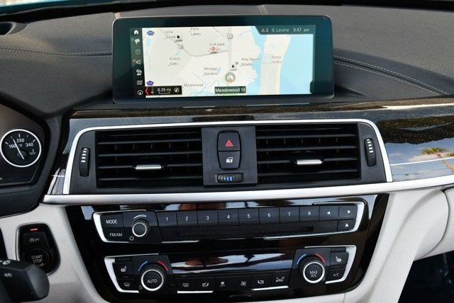 2019 BMW 4 Series 430i xDrive Convertible W/Luxury & Convenience Packages