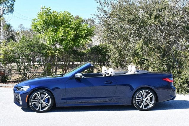 2024 BMW 4 Series M440i Convertible W/Premium and Parking Assistance Packages0i