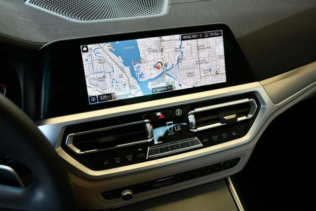 2020 BMW 3 Series 330i 4-Door Sedan W/Premium and Luxury Packages