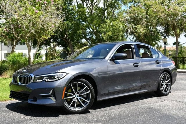2020 BMW 3 Series 330i 4-Door Sedan W/Premium and Luxury Packages