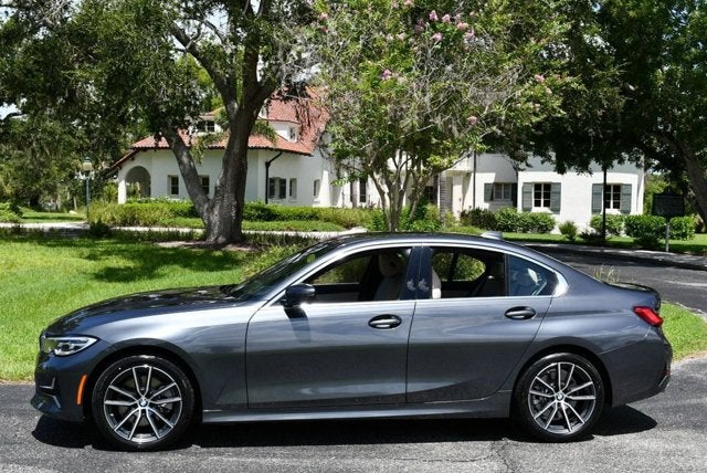 2020 BMW 3 Series 330i 4-Door Sedan W/Premium and Luxury Packages