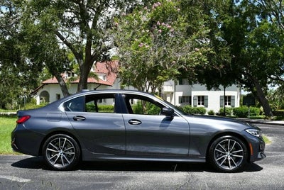 2020 BMW 3 Series 330i 4-Door Sedan W/Premium and Luxury Packages