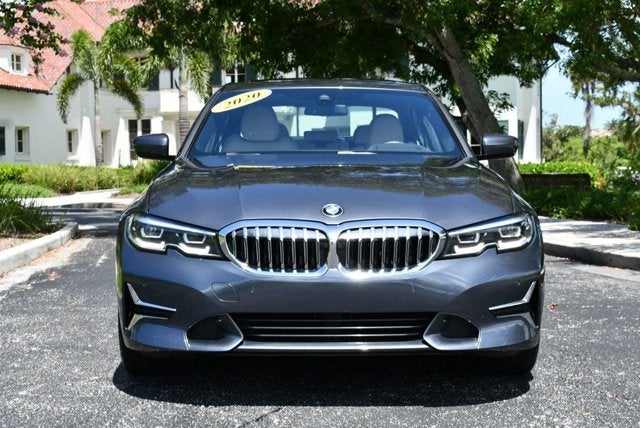 2020 BMW 3 Series 330i 4-Door Sedan W/Premium and Luxury Packages