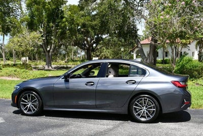 2020 BMW 3 Series 330i 4-Door Sedan W/Premium and Luxury Packages