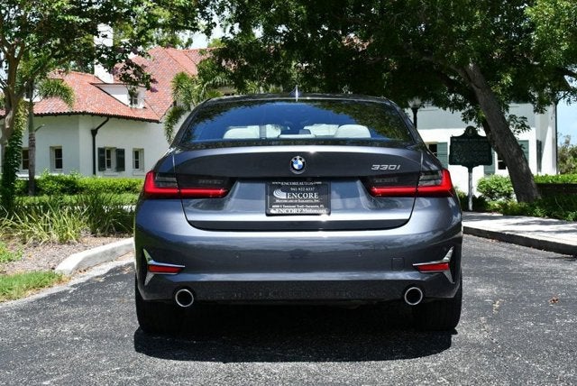2020 BMW 3 Series 330i 4-Door Sedan W/Premium and Luxury Packages