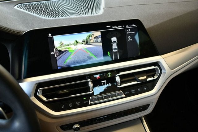 2020 BMW 3 Series 330i 4-Door Sedan W/Premium and Luxury Packages