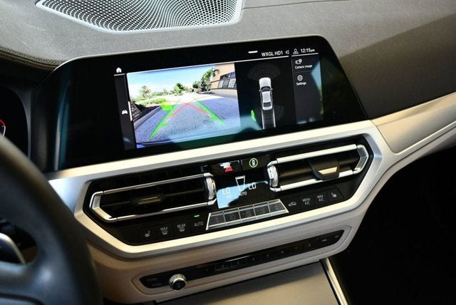 2020 BMW 3 Series 330i 4-Door Sedan W/Premium and Luxury Packages