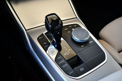 2020 BMW 3 Series 330i 4-Door Sedan W/Premium and Luxury Packages