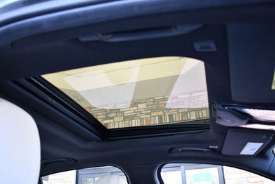 2020 BMW 3 Series 330i 4-Door Sedan W/Premium and Luxury Packages