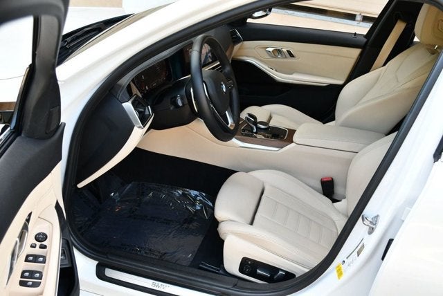 2019 BMW 3 Series 330i Sedan W/Luxury and Convenience Packages