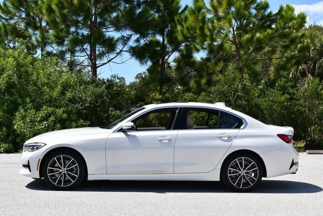 2019 BMW 3 Series 330i Sedan W/Luxury and Convenience Packages