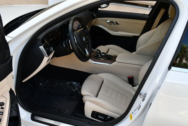 2019 BMW 3 Series 330i Sedan W/Luxury and Convenience Packages