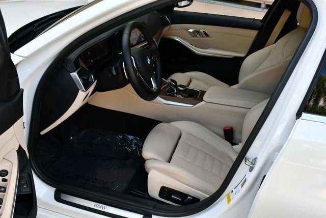 2019 BMW 3 Series 330i Sedan W/Luxury and Convenience Packages