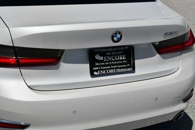 2019 BMW 3 Series 330i Sedan W/Luxury and Convenience Packages