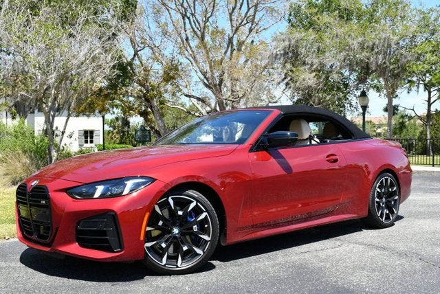 2025 BMW 4 Series M440i Convertible W/Premium and Parking Assistance Packages