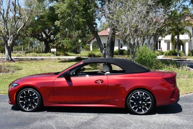 2025 BMW 4 Series M440i Convertible W/Premium and Parking Assistance Packages