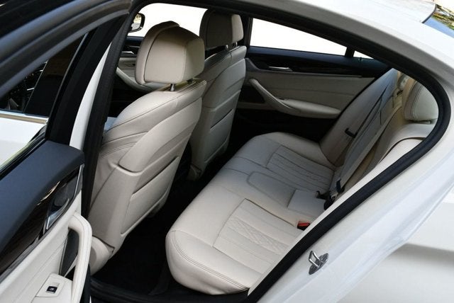 2021 BMW 5 Series 540i xDrive Sedan W/Premium & Luxury Seating Packages