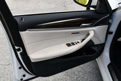2021 BMW 5 Series 540i xDrive Sedan W/Premium & Luxury Seating Packages