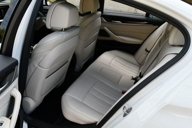 2021 BMW 5 Series 540i xDrive Sedan W/Premium & Luxury Seating Packages