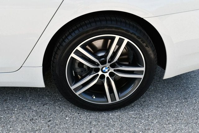2021 BMW 5 Series 540i xDrive Sedan W/Premium & Luxury Seating Packages