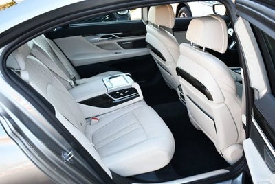 2020 BMW 740i Sedan W/M Sport & Luxury Rear Seating Packages 740i