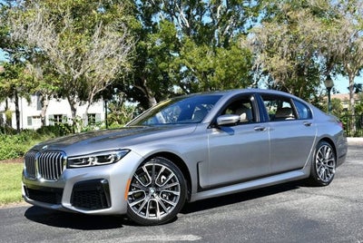 2020 BMW 740i Sedan W/M Sport & Luxury Rear Seating Packages 740i