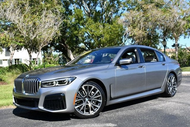 2020 BMW 740i Sedan W/M Sport & Luxury Rear Seating Packages 740i