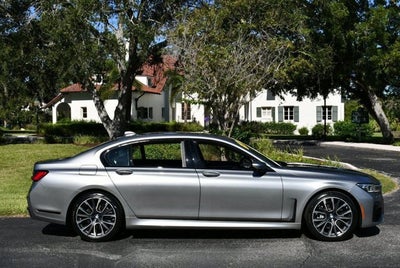 2020 BMW 740i Sedan W/M Sport & Luxury Rear Seating Packages 740i