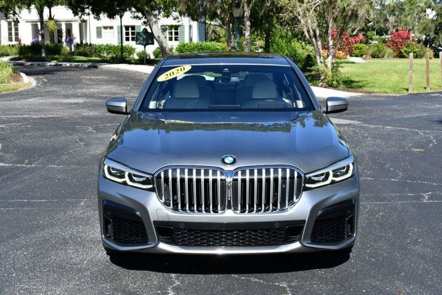 2020 BMW 740i Sedan W/M Sport & Luxury Rear Seating Packages 740i