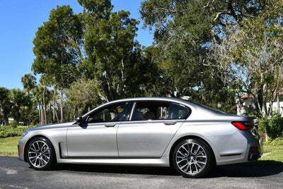 2020 BMW 740i Sedan W/M Sport & Luxury Rear Seating Packages 740i