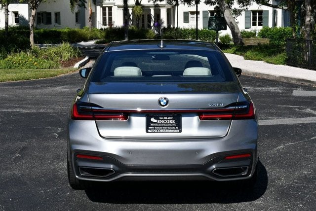 2020 BMW 740i Sedan W/M Sport & Luxury Rear Seating Packages 740i