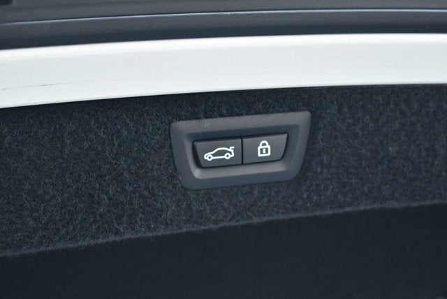 2020 BMW 840i Convertible W/M Sport, Comfort Seating & Driving Assist 840i