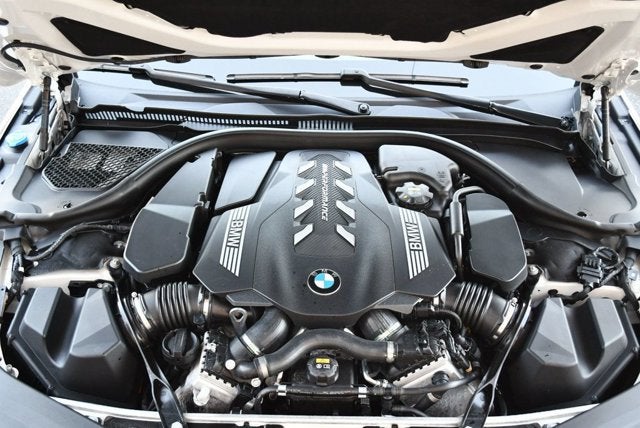 2021 BMW 8 Series M850i xDrive 2 Door Convertible W/Driving Assistance Pro.Pkg.