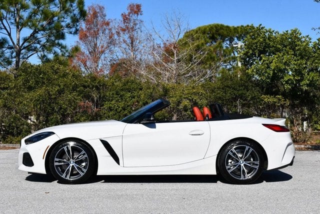2023 BMW Z4 sDrive30i Roadster W/Premium & Driving Assistance Packages