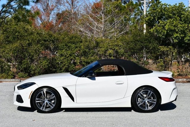 2023 BMW Z4 sDrive30i Roadster W/Premium & Driving Assistance Packages