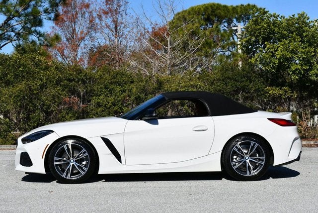 2023 BMW Z4 sDrive30i Roadster W/Premium & Driving Assistance Packages