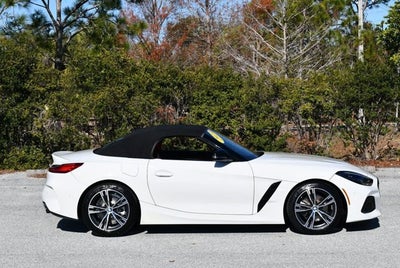 2023 BMW Z4 sDrive30i Roadster W/Premium & Driving Assistance Packages