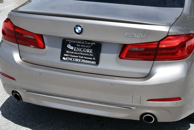 2017 BMW 5 Series 530i Sedan W/Premium and Luxury Seating Packages