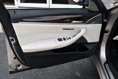 2017 BMW 5 Series 530i Sedan W/Premium and Luxury Seating Packages