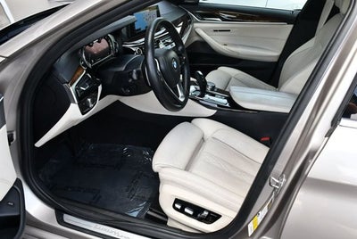 2017 BMW 5 Series 530i Sedan W/Premium and Luxury Seating Packages