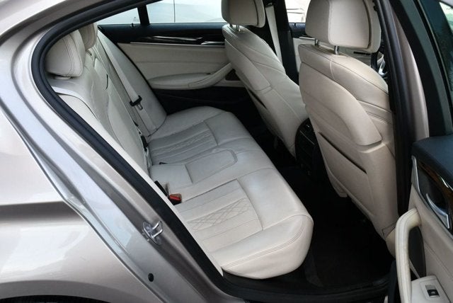 2017 BMW 5 Series 530i Sedan W/Premium and Luxury Seating Packages